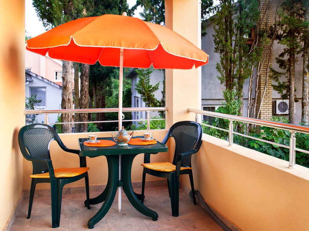 Apartments Viktoria Tivat Kültér fotó