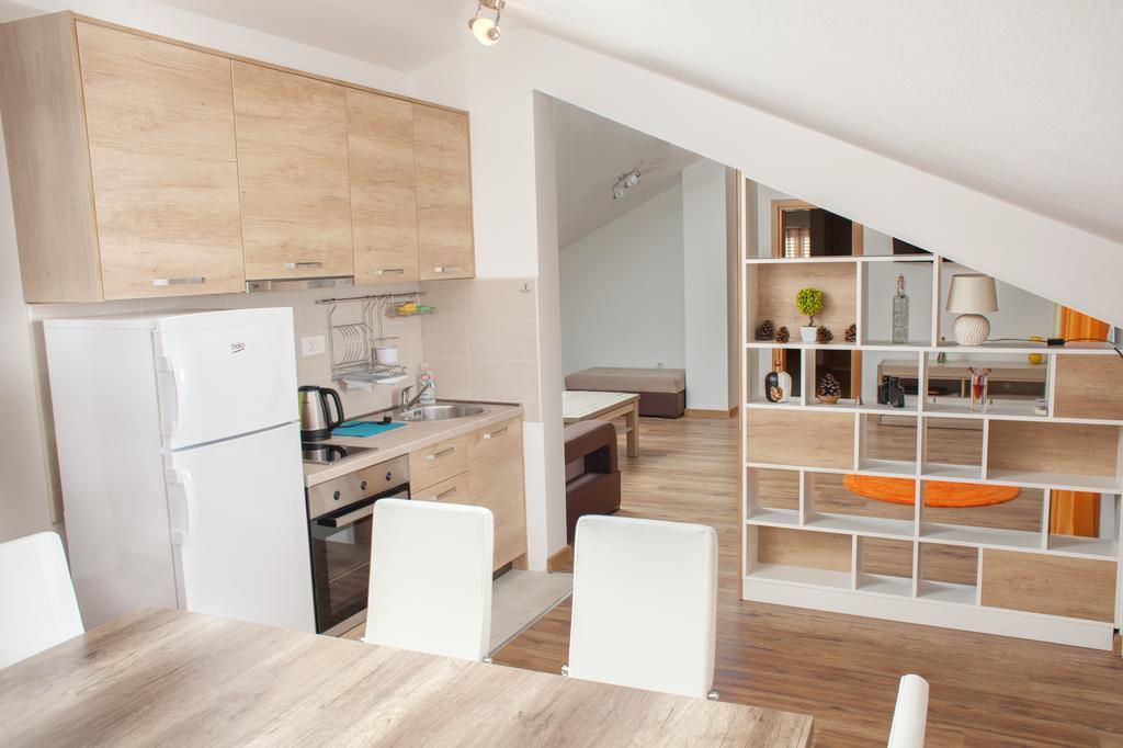Apartments Viktoria Tivat Kültér fotó
